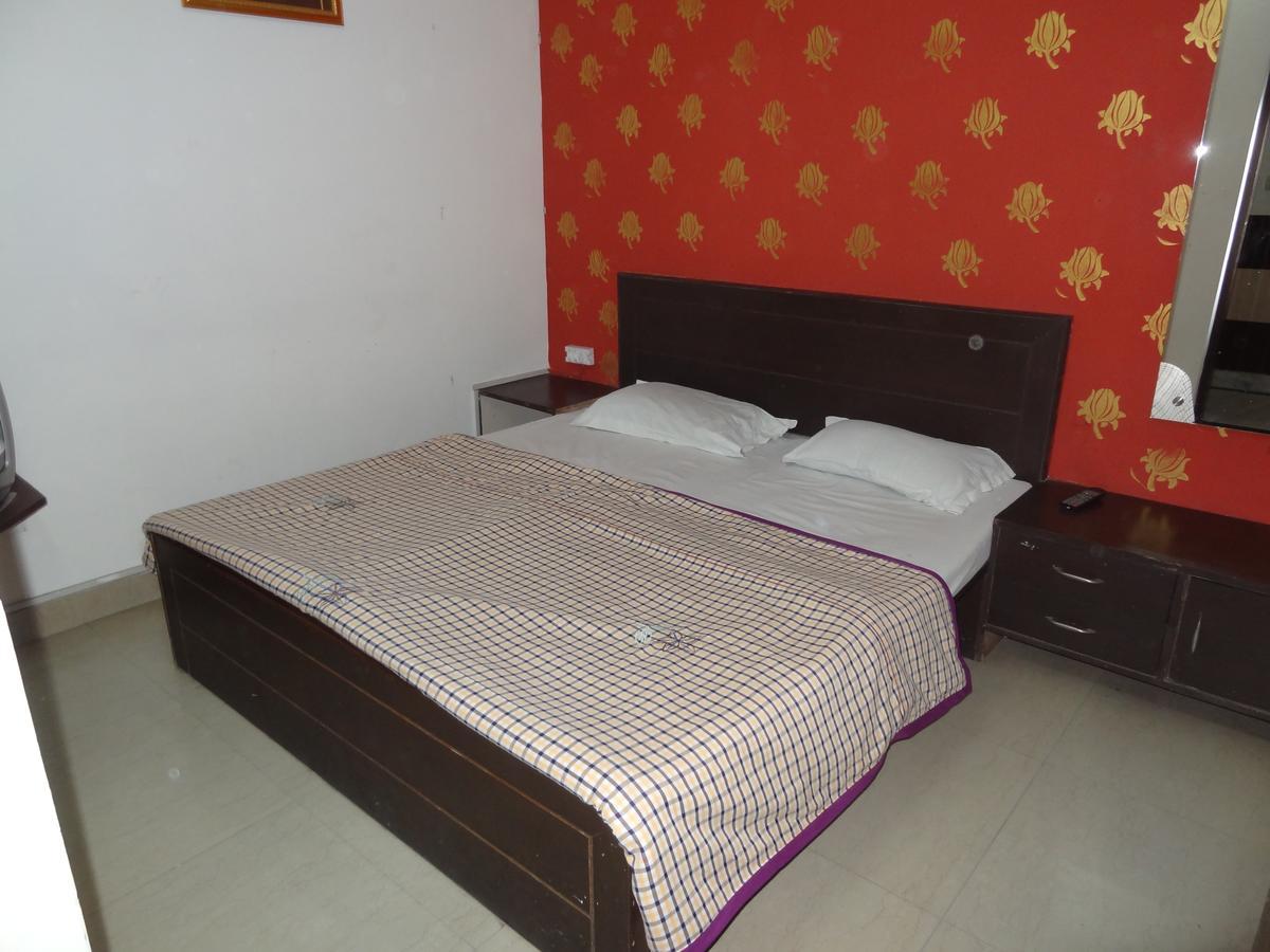 Hotel Aashiyana Agra  Exterior foto